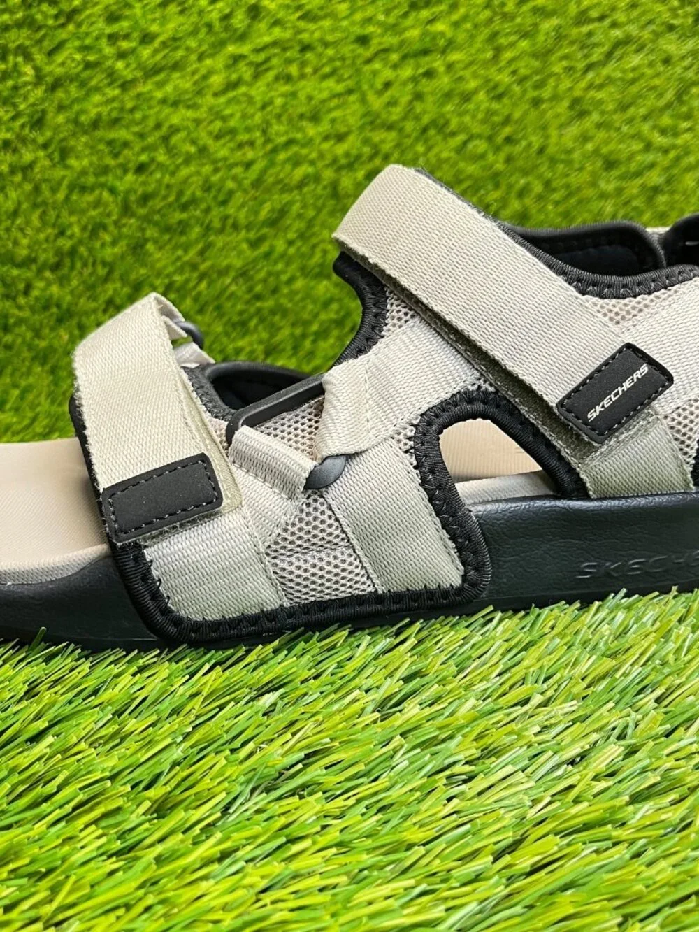 Skechers Sport Gambix 2.0 Mens Size‎ 7 Taupe Black Beach Outdoor Sandals Shoes